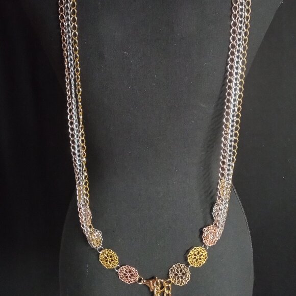 Eye-Catching Bohemian Statement Piece - Picture 3 of 4